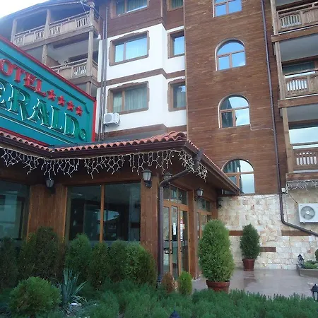 埃维莉娜宫殿酒店 4*