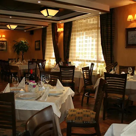 埃维莉娜宫殿酒店 班斯科