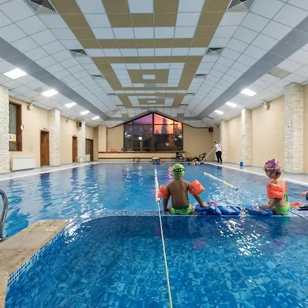 Отель Evelina Palace 4*