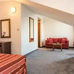 Hotell Evelina Palace 4*