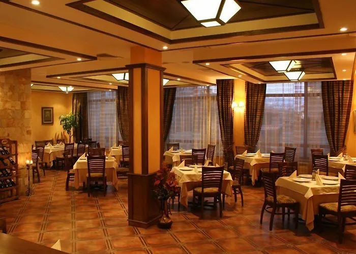 Evelina Palace Szálloda