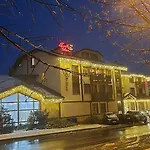 Evelina Palace Hotel 4*